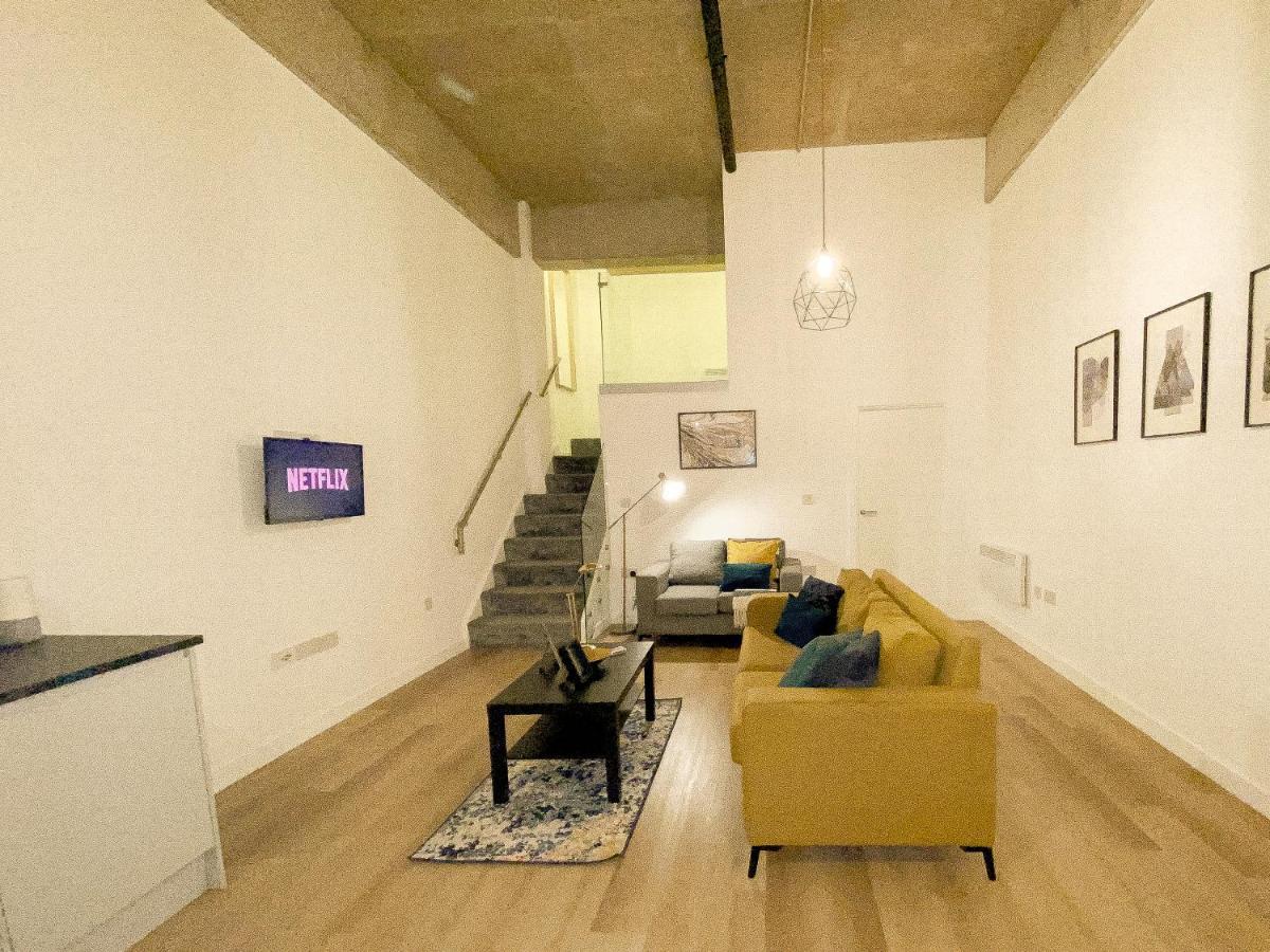Modern Luxury Serviced Duplex Apartments By Repose- 150 Metro Court, West Bromwich Zewnętrze zdjęcie