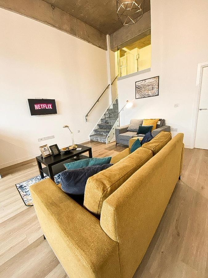 Modern Luxury Serviced Duplex Apartments By Repose- 150 Metro Court, West Bromwich Zewnętrze zdjęcie