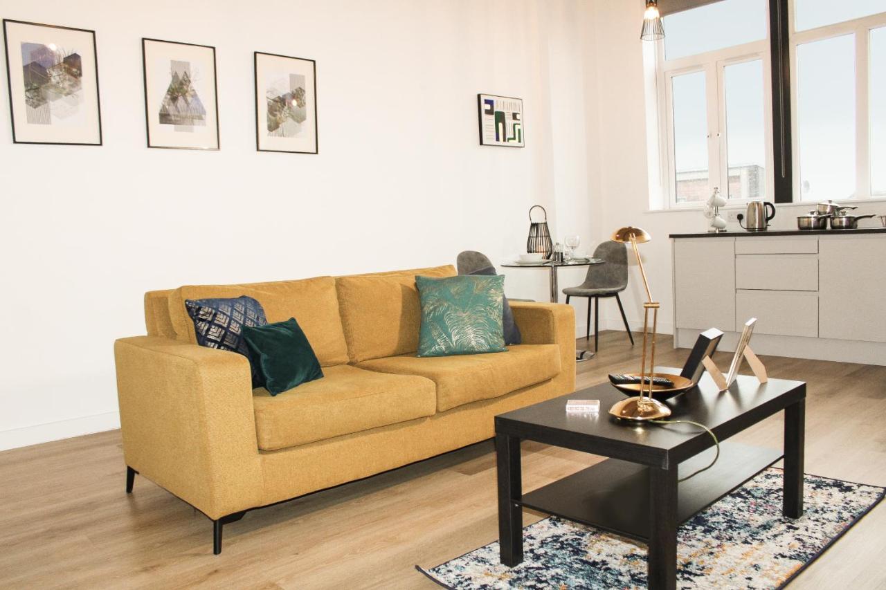 Modern Luxury Serviced Duplex Apartments By Repose- 150 Metro Court, West Bromwich Zewnętrze zdjęcie