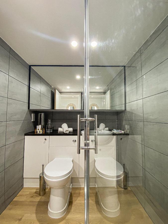 Modern Luxury Serviced Duplex Apartments By Repose- 150 Metro Court, West Bromwich Zewnętrze zdjęcie