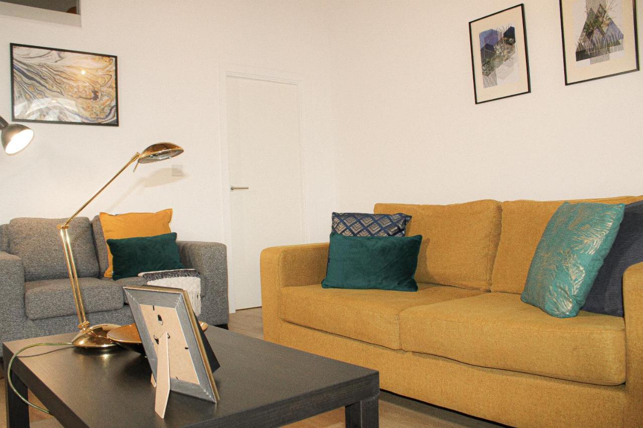 Modern Luxury Serviced Duplex Apartments By Repose- 150 Metro Court, West Bromwich Zewnętrze zdjęcie