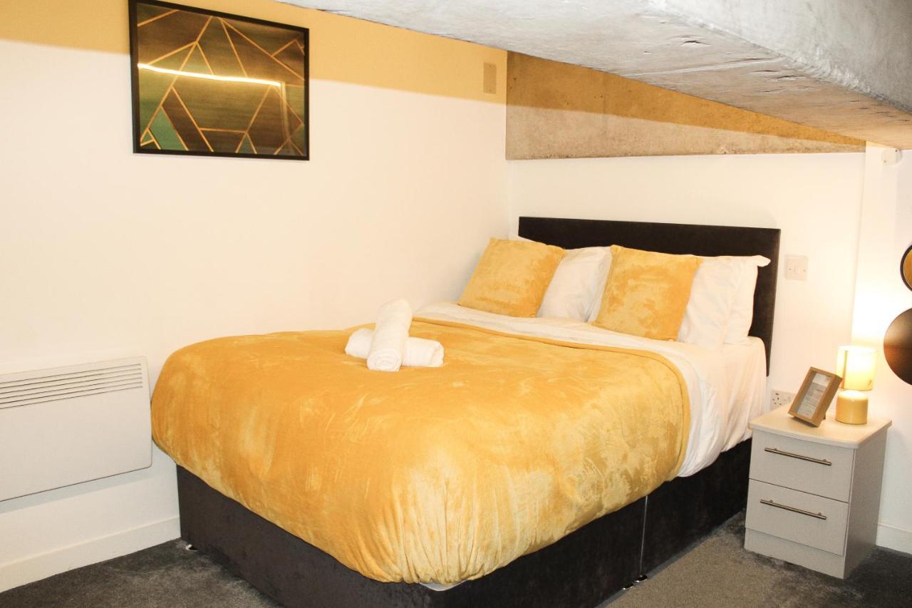 Modern Luxury Serviced Duplex Apartments By Repose- 150 Metro Court, West Bromwich Zewnętrze zdjęcie