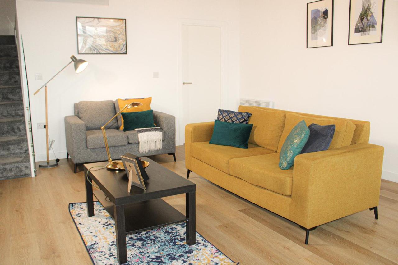 Modern Luxury Serviced Duplex Apartments By Repose- 150 Metro Court, West Bromwich Zewnętrze zdjęcie