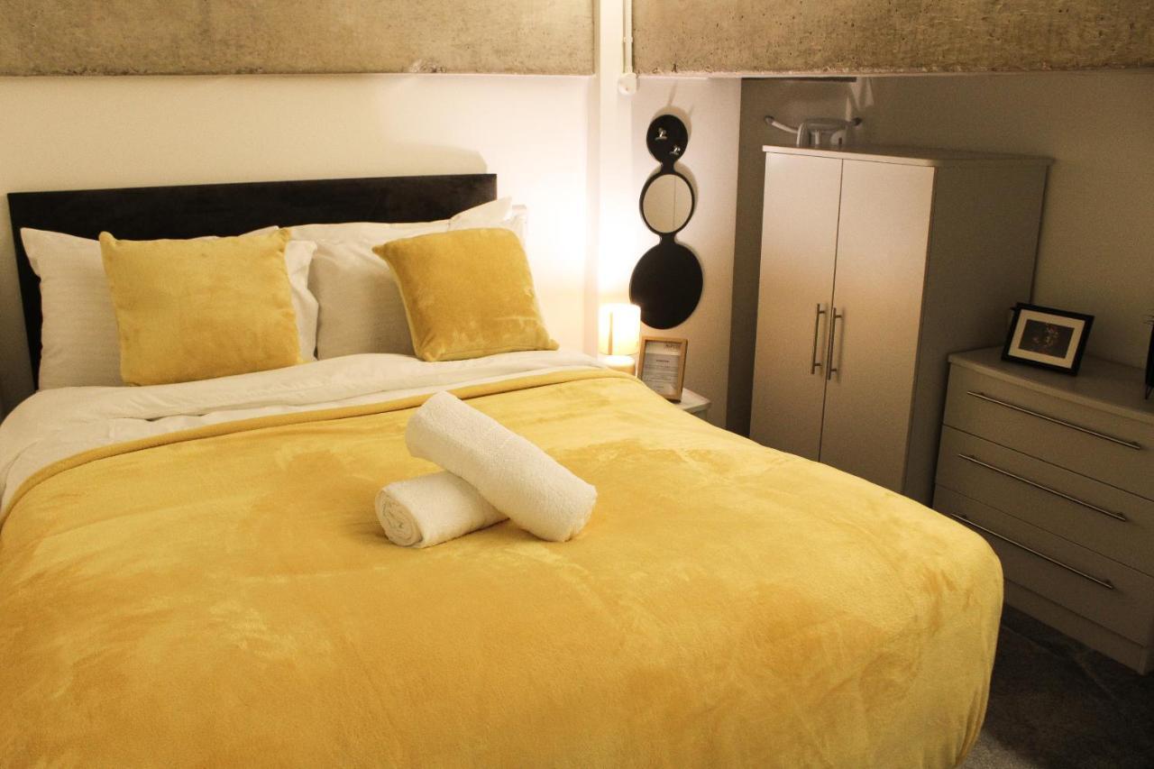 Modern Luxury Serviced Duplex Apartments By Repose- 150 Metro Court, West Bromwich Zewnętrze zdjęcie